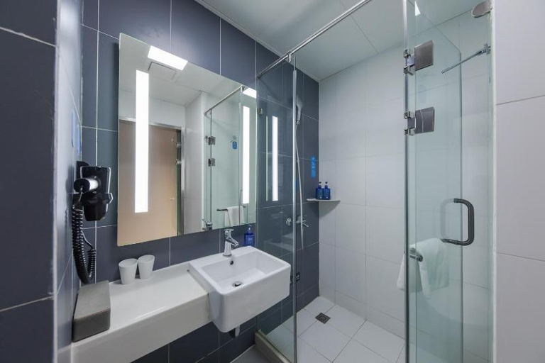 Bathroom 3, Hanting Hotel Langfang Convention Center, Langfang