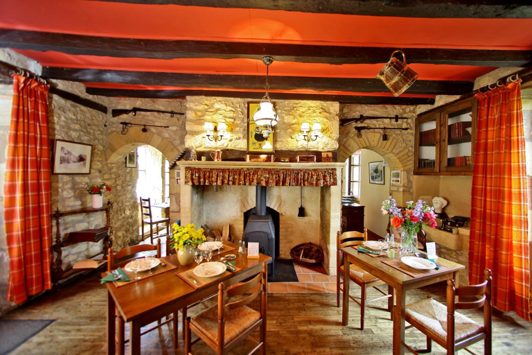 Food & Drinks 2, Auberge Lou Peyrol, Dordogne