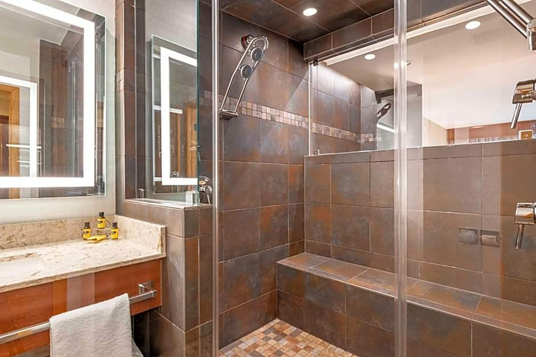 Bathroom 3, Best Western Plus Superior Inn, Cook