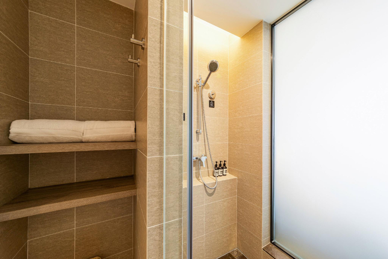 Bathroom 4, Atour Hotel Xi'an High -Tech Semiconductor Industry Park, Xi'an