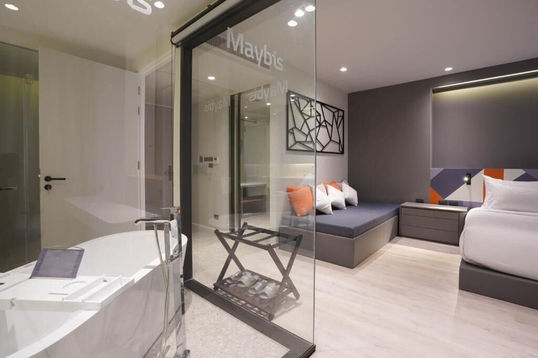 Bedroom 3, Maybis Hotel, Bang Phli