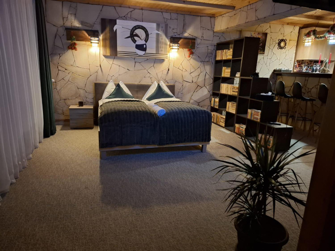 Others 2, Edelweiss Cozy Lodge, Brasov