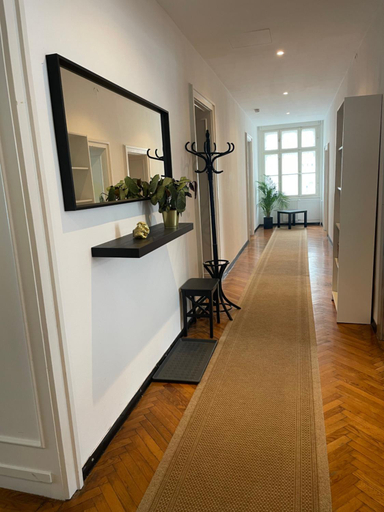 4, Vila Elza, Ljubljana