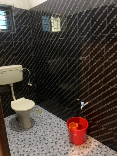 Bathroom 3, Happy Home Varkala, Thiruvananthapuram