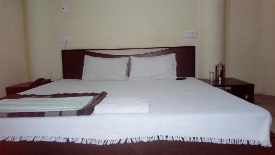 Bedroom, Hotel Sun Shine, Udham Singh Nagar
