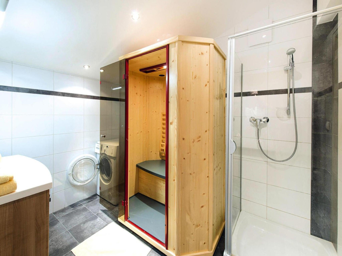 Bathroom 4, Apartment in Kitzbuhel Alps with Wellness Area, Kufstein