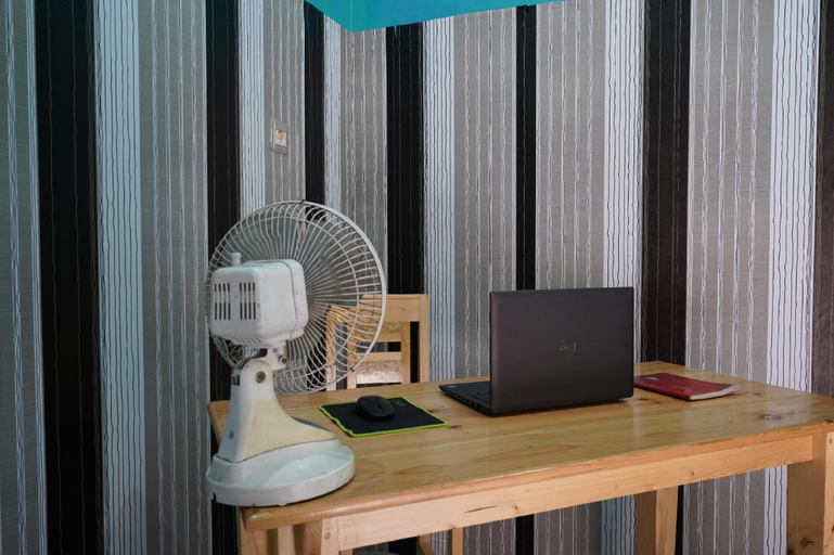 Others 3, Hotel O Jati Guest House, Majalengka