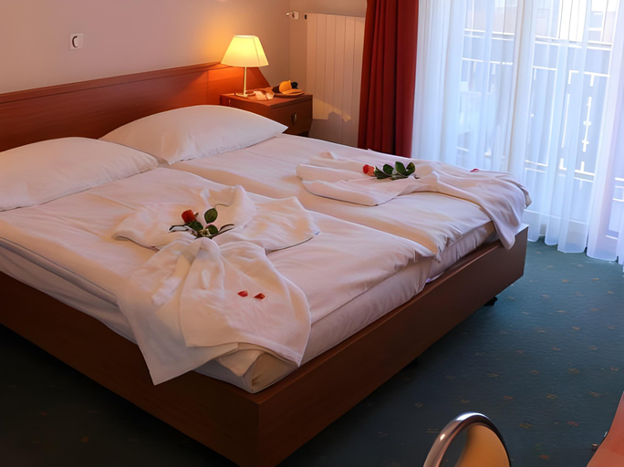Bedroom 2, Elite, Visp