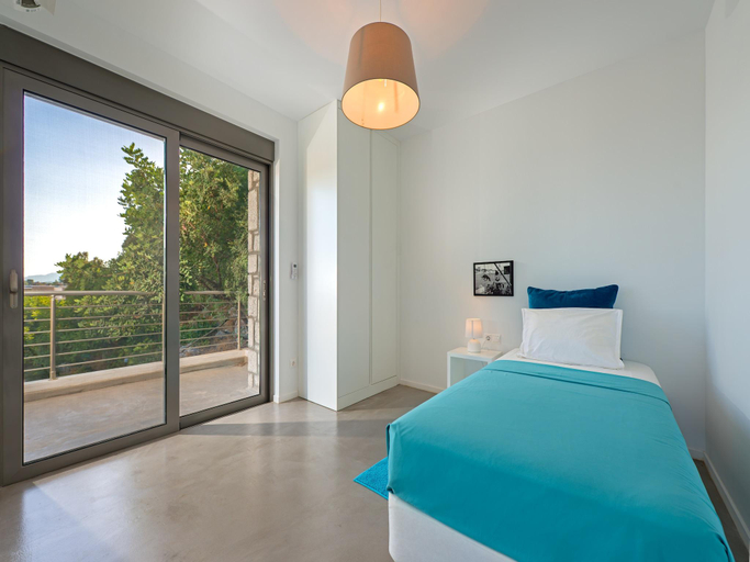 Bedroom 3, Villa in Rhodes with Infinity Pool, South Aegean
