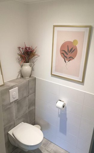 Bathroom 2, Het Lokaal, Leeuwarderadeel