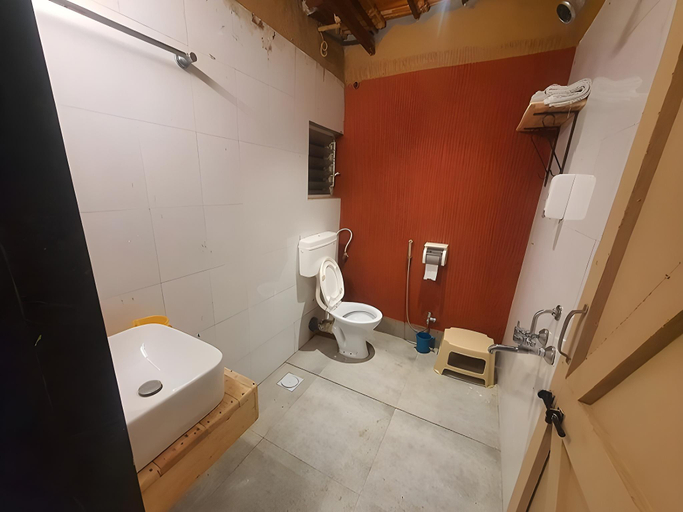 Bathroom, Varenya agro-resort, Pune