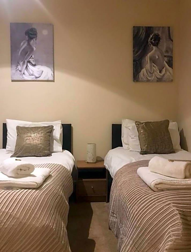 Bedroom 2, The Osprey Hotel, Highland