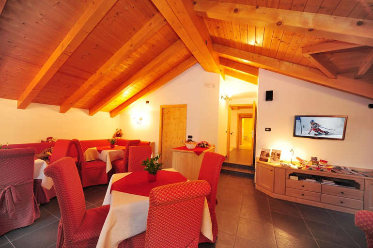 Others 5, Bed and Breakfast Noemi, Trento