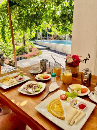 Food & Drinks 4, The Aroma Munduk - Honeymoon Villa Rice Field View, Buleleng