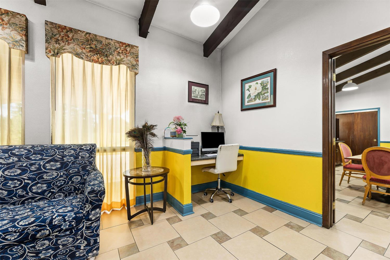 Public Area 2, Americas Best Value Inn & Suites Aberdeen, Monroe