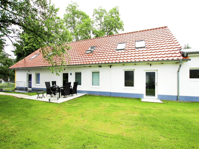 Others 5, Reihenhaus Tulpe in Lohmen, Rostock