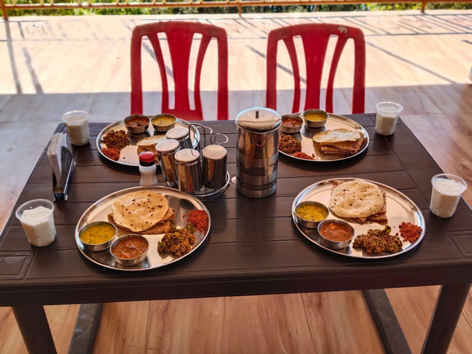 Food & Drinks 2, Garva Agro Tourism, Satara