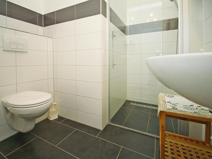 Bathroom 2, Ferienwohnung Seeblick, Malchow, Mecklenburgische Seenplatte