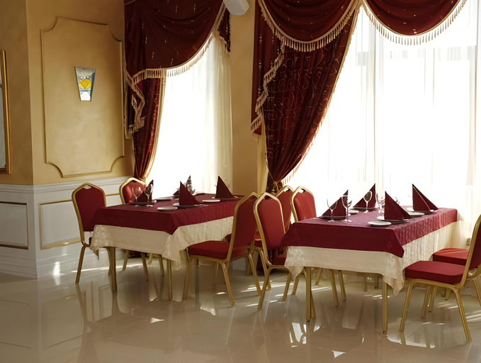 Food & Drinks 3, Hotel-Club Razdolie, Sysertskiy rayon