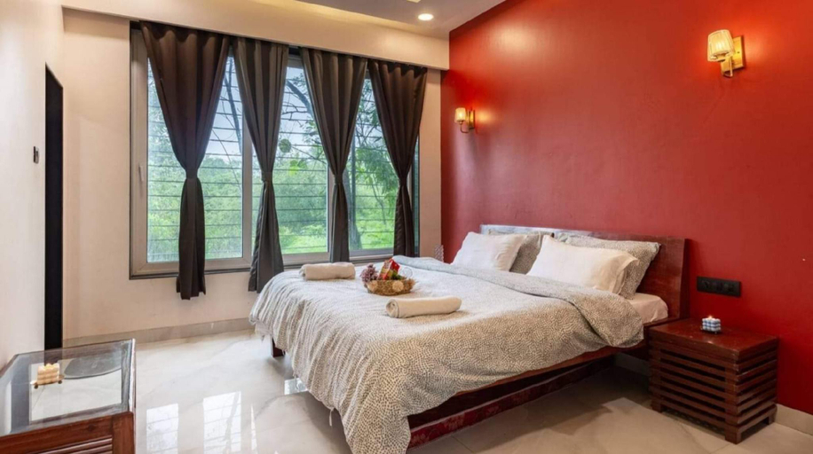 Bedroom 2, Nilgiri Farms Villa Lonavala, Pune