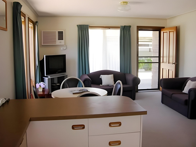 Others 4, Centrepoint Motel Deniliquin, Deniliquin