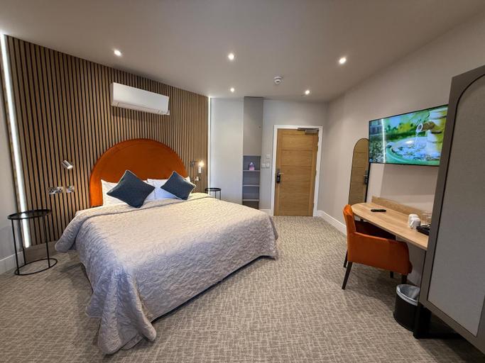 Bedroom 2, The Boutique Hotel, Oxfordshire