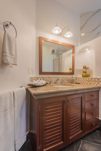 Others 5, Luxurious 6-Bedroom Villa with Private Pool in Playa del Carmen, Cozumel