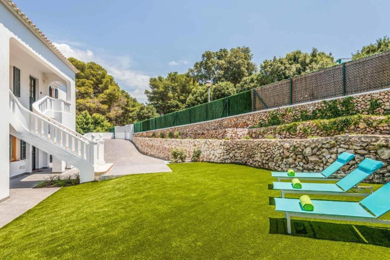 Others 3, Villa Truvi, Baleares
