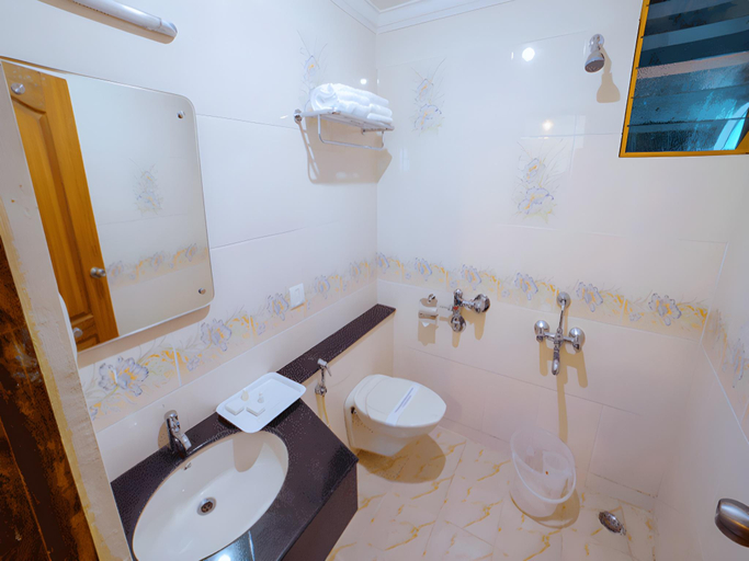 Bathroom 4, Pepper Residency, Kanniyakumari