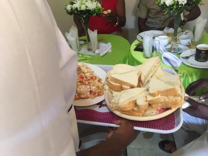 Food & Drinks 5, Hgl Guest House, Tema