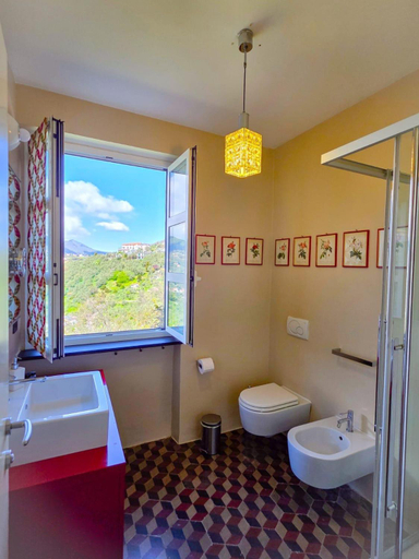 Bathroom 2, Il Gelso, Genova