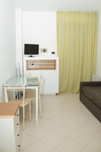 Others 3, Gabbiano Apartments, Rimini