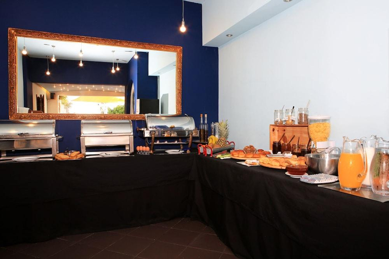 Food & Drinks 5, Mika Villas, Crete