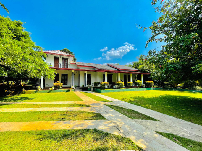 Exterior & Views 1, Kumbuk Sewana Villa, Mihinthale