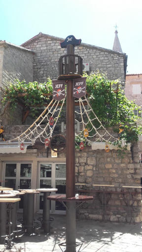 Others 5, Apartment Stari Grad