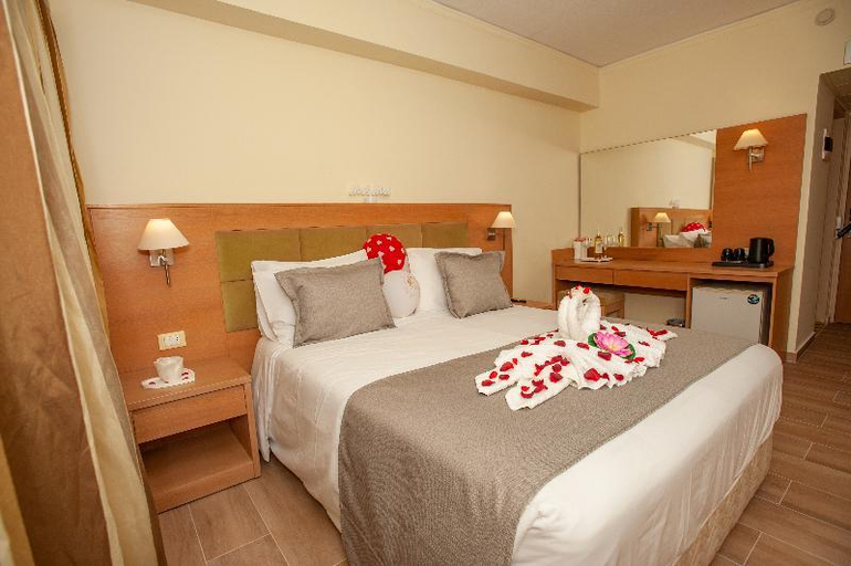 Bedroom 3, Rhodos Horizon Marina, South Aegean