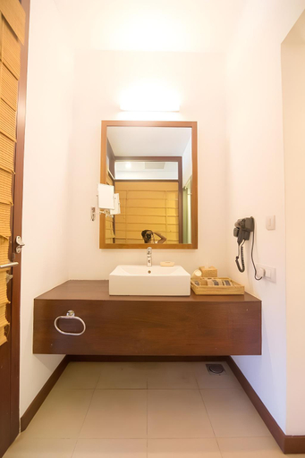 Bathroom 4, Anantaya Resort and Spa Chilaw, Arachchikattuwa PS