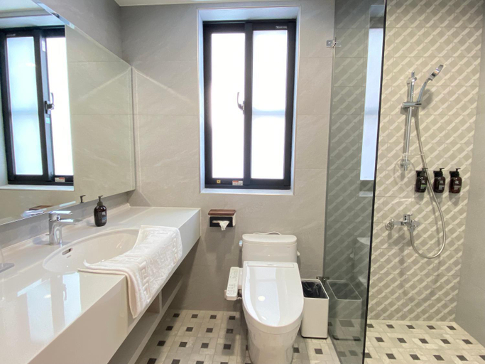 Bathroom 4, leisurelyinn, Chiayi County