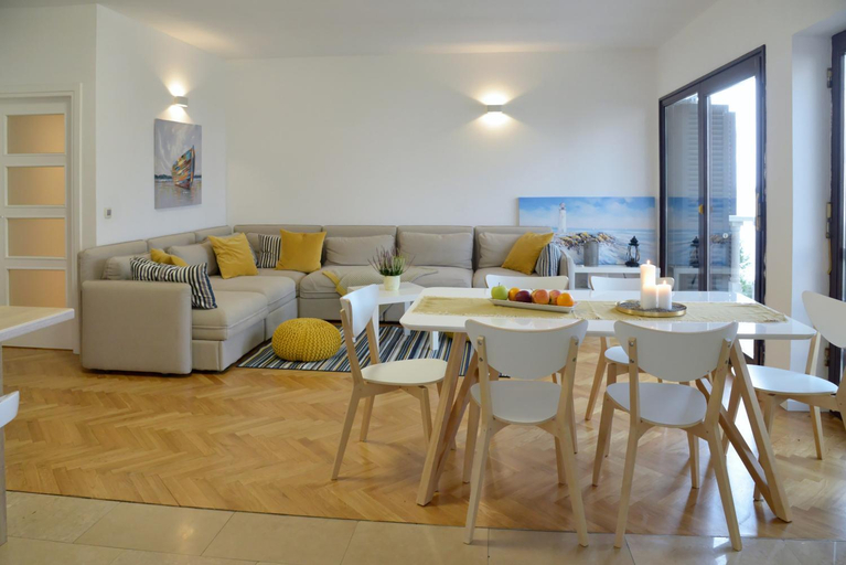Others 3, Oasis Premium Twin, Primošten
