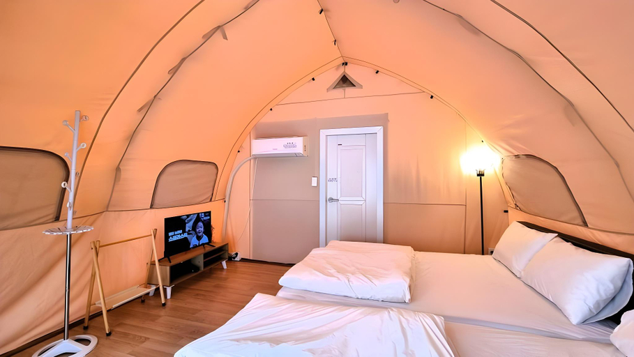 Bedroom 2, Jecheon J Glamping, Wonju
