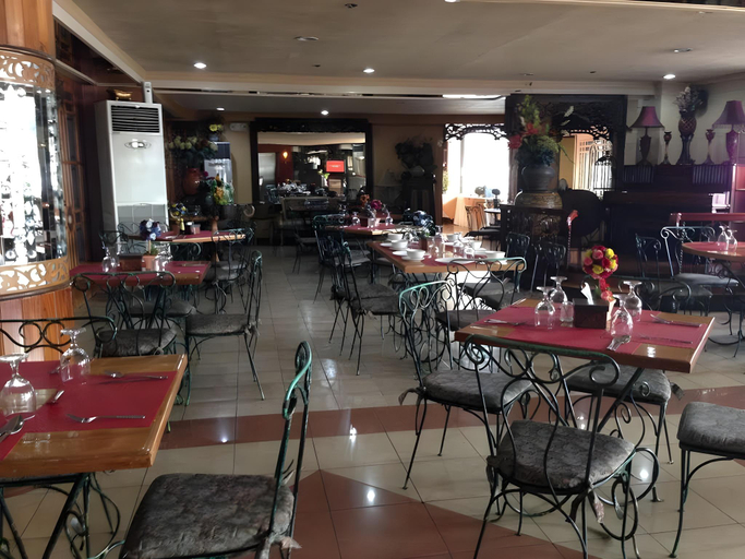 Food & Drinks 4, Pearlmont Hotel, Cagayan de Oro City