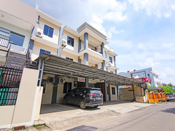 Exterior & Views, OYO 90883 Ria Agustar Syariah, Palembang