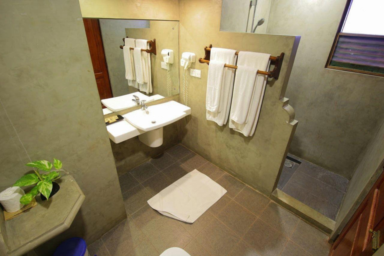 Bathroom 4, Dickwella Resort & Spa Hiriketiya, Dickwella