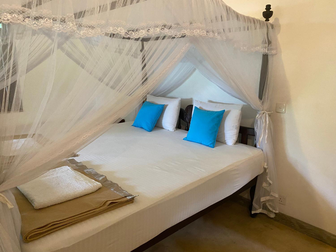 Bedroom 3, Villa Helvetia, Galle Four Gravets