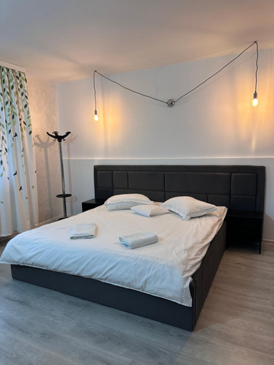 Bedroom, Casa Valentino, Busteni