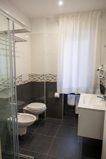 Bathroom 4, Soave Rooms, Napoli