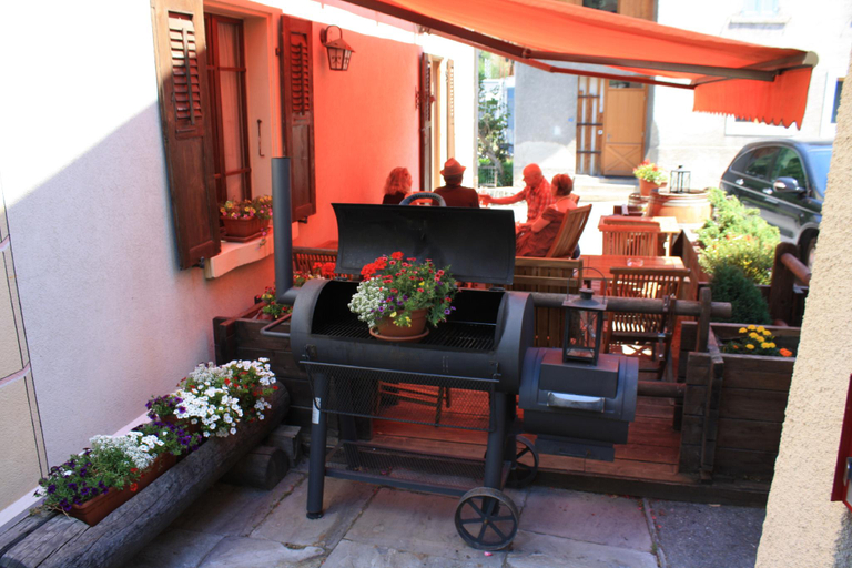Others 5, La Petite Auberge, Entremont
