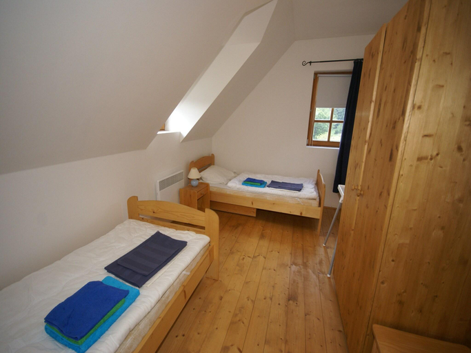 Bedroom 2, Peaceful Mountain Holiday Stay, Trutnov