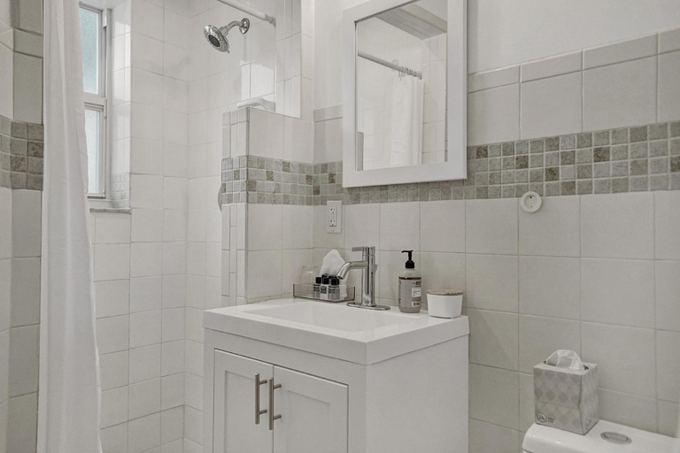 Bathroom, marine villas # 1 in hollywood, Broward