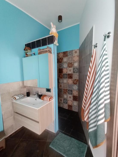 Bathroom 2, B&B nido sul mare, Savona